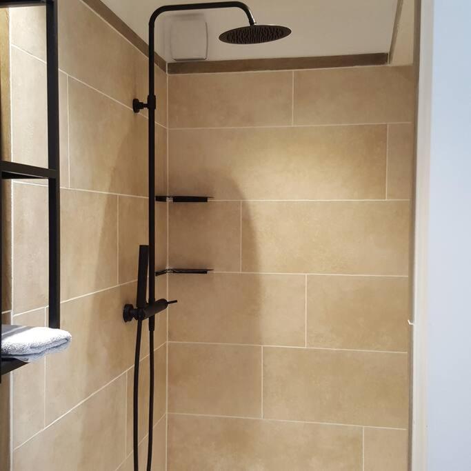 Appartement 2 Pieces Gravieres Ngoại thất bức ảnh